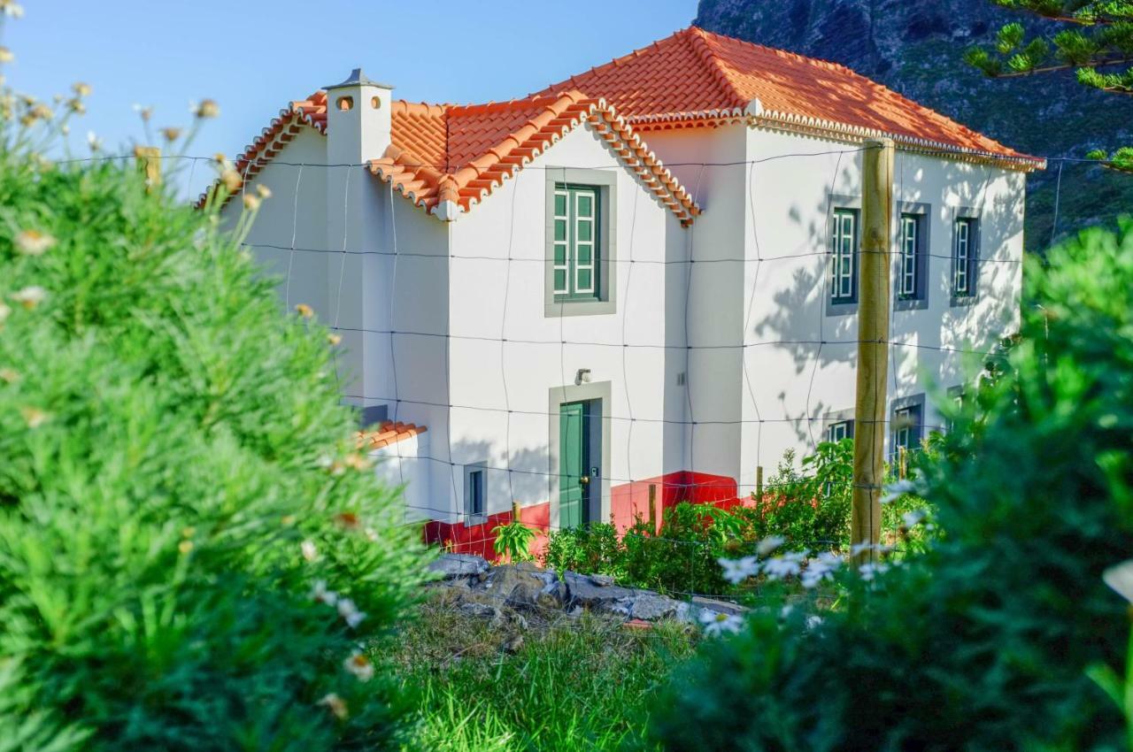 Casa Oliveira Esmeraldo - Guest Houses São Vicente Eksteriør billede